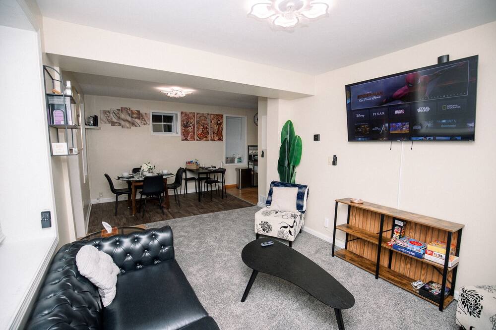 Photo of Livingroom in Garfield Heights