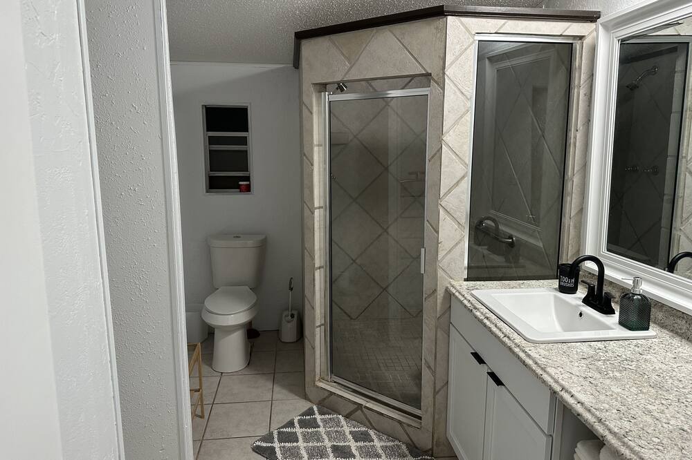 Photo of Bathroom in Merkel