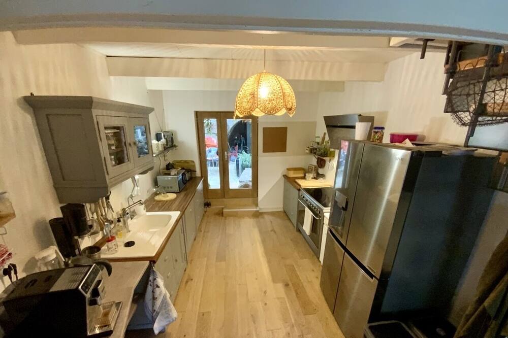 Photo of Kitchen in Saint-Fortunat-sur-Eyrieux