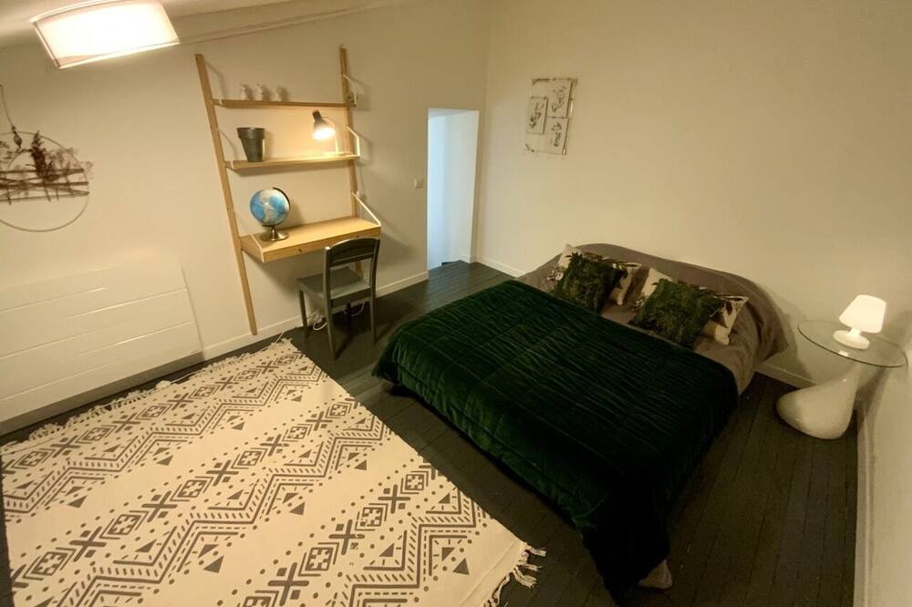 Photo of Bedroom in Saint-Fortunat-sur-Eyrieux