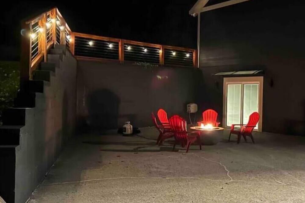 Photo of Outdoor in Thompson's Station