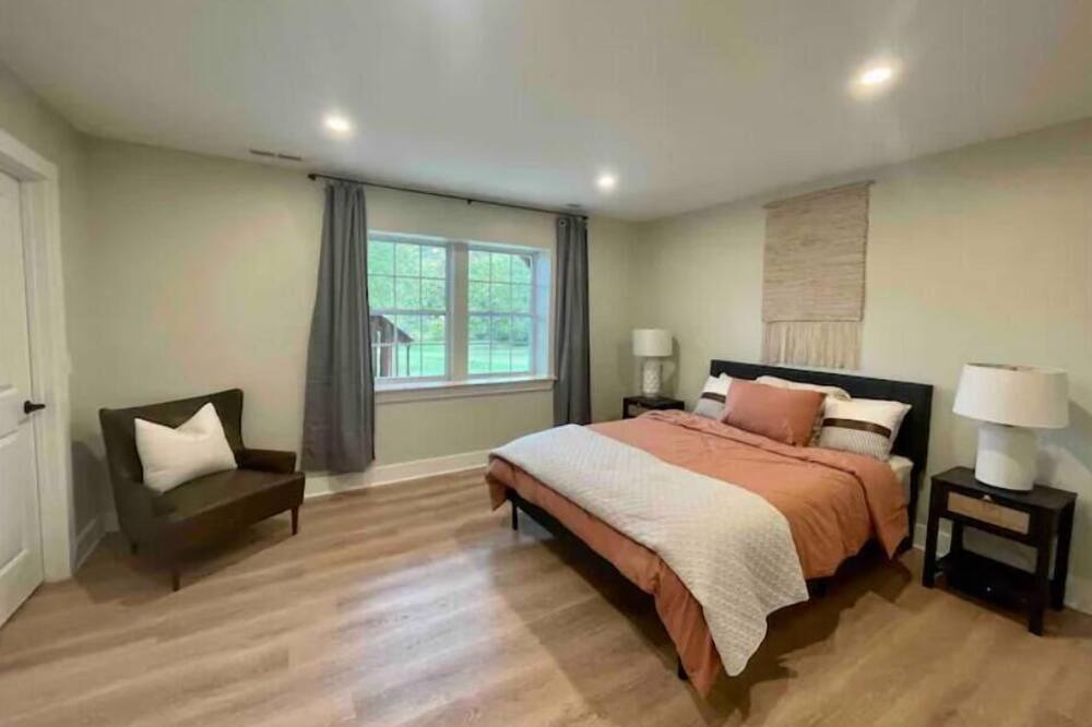 Photo of Bedroom in Thompson's Station