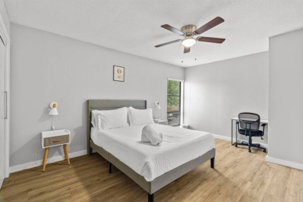 Photo of Bedroom in Brentwood