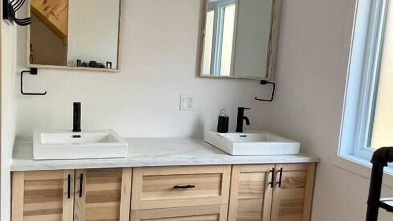 Photo of Kitchen in Saint-Alexis-des-Monts