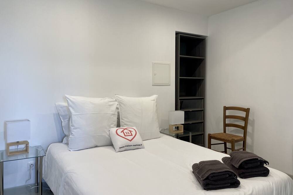 Photo of Bedroom in Arromanches-les-Bains