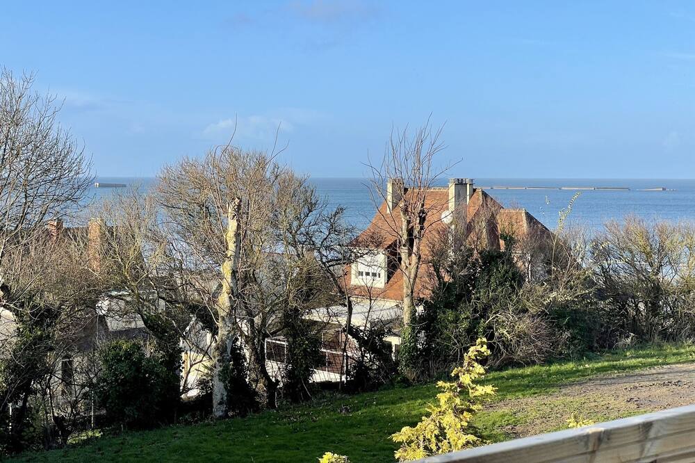 Photo of Outdoor in Arromanches-les-Bains