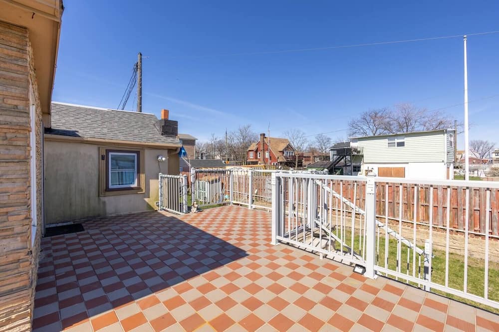 Photo of Outdoor in East Bronx