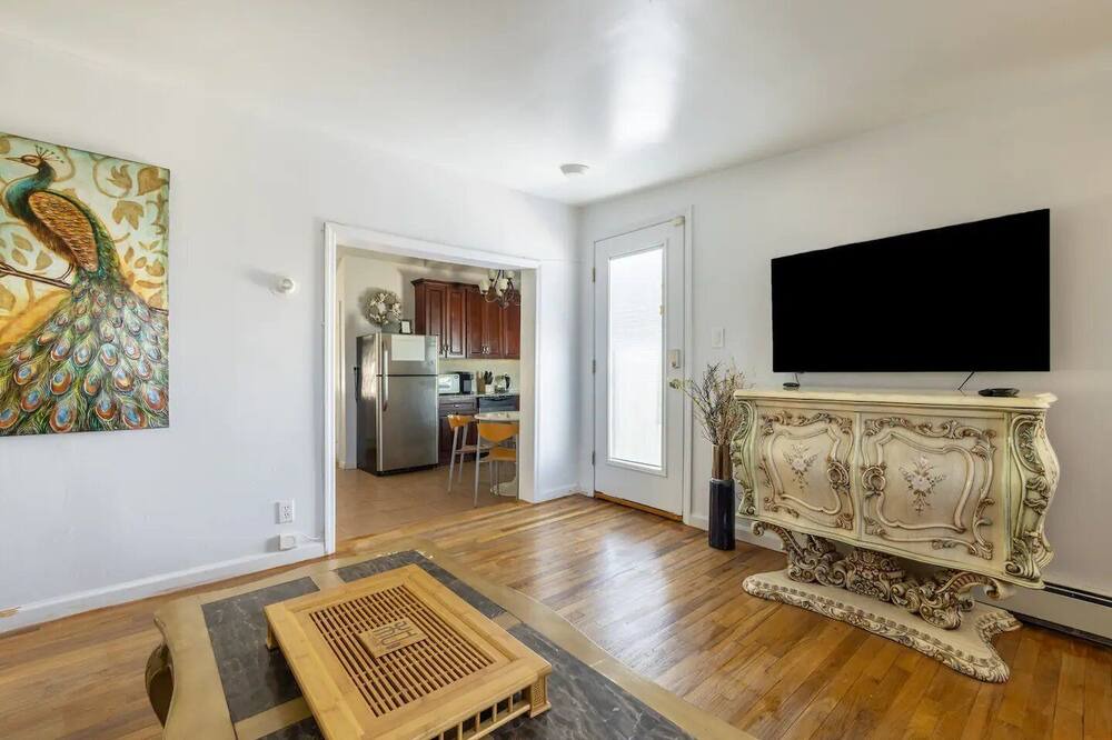 Photo of Livingroom in East Bronx