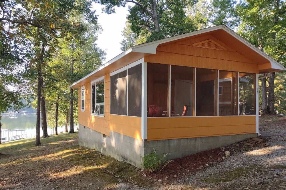 Photo of Outdoor in Benton