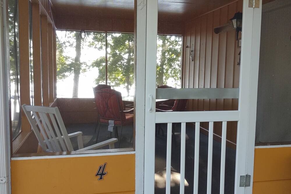 Photo of Outdoor in Benton