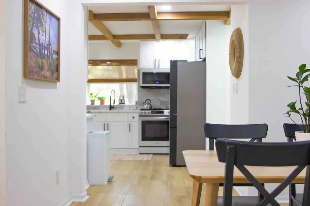 Photo of Kitchen in Spring