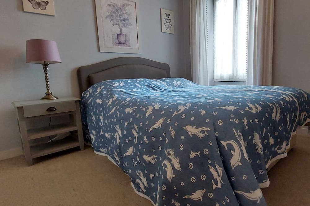 Photo of Bedroom in Saint-Valerien