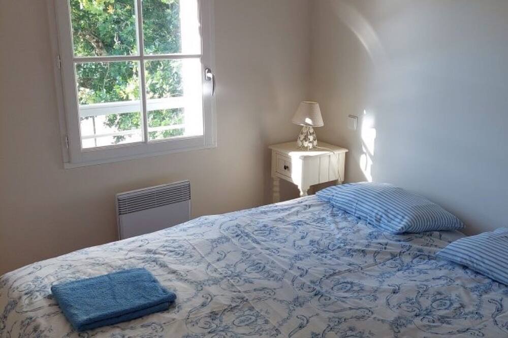 Photo of Bedroom in L'Aiguillon-sur-Vie
