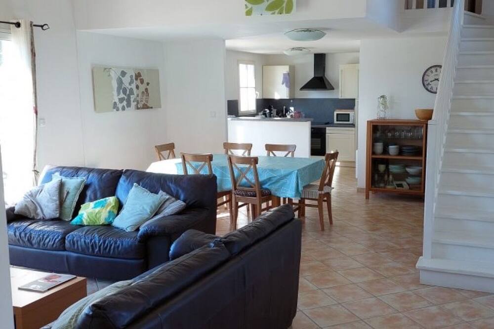 Photo of Livingroom in L'Aiguillon-sur-Vie