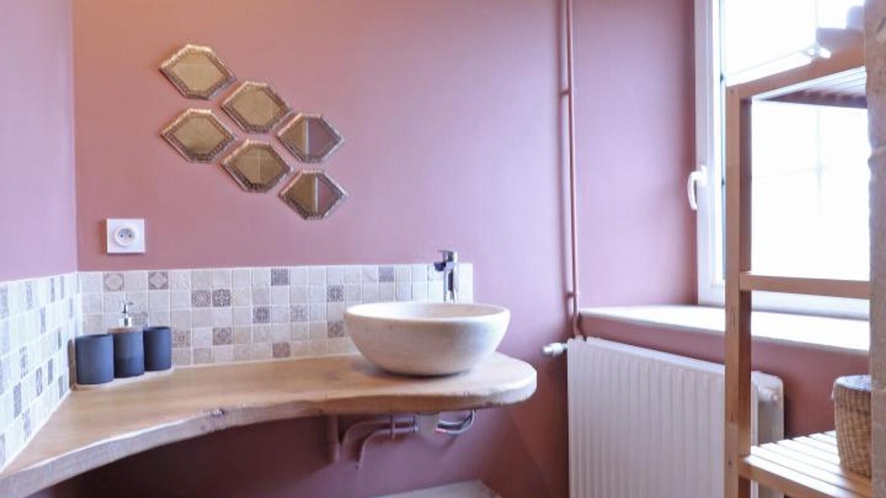 Photo of Bathroom in Mace