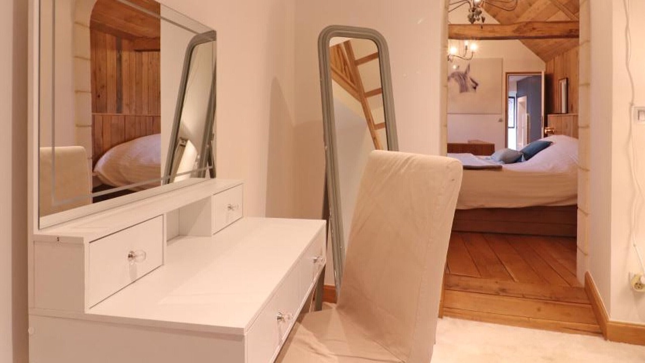 Photo of Others in Mace