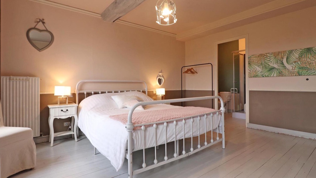 Photo of Others in Mace