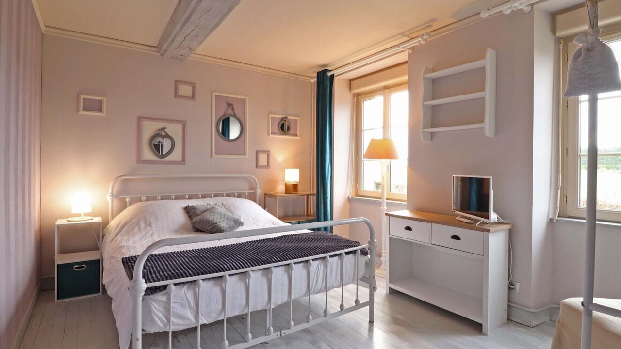 Photo of Others in Mace