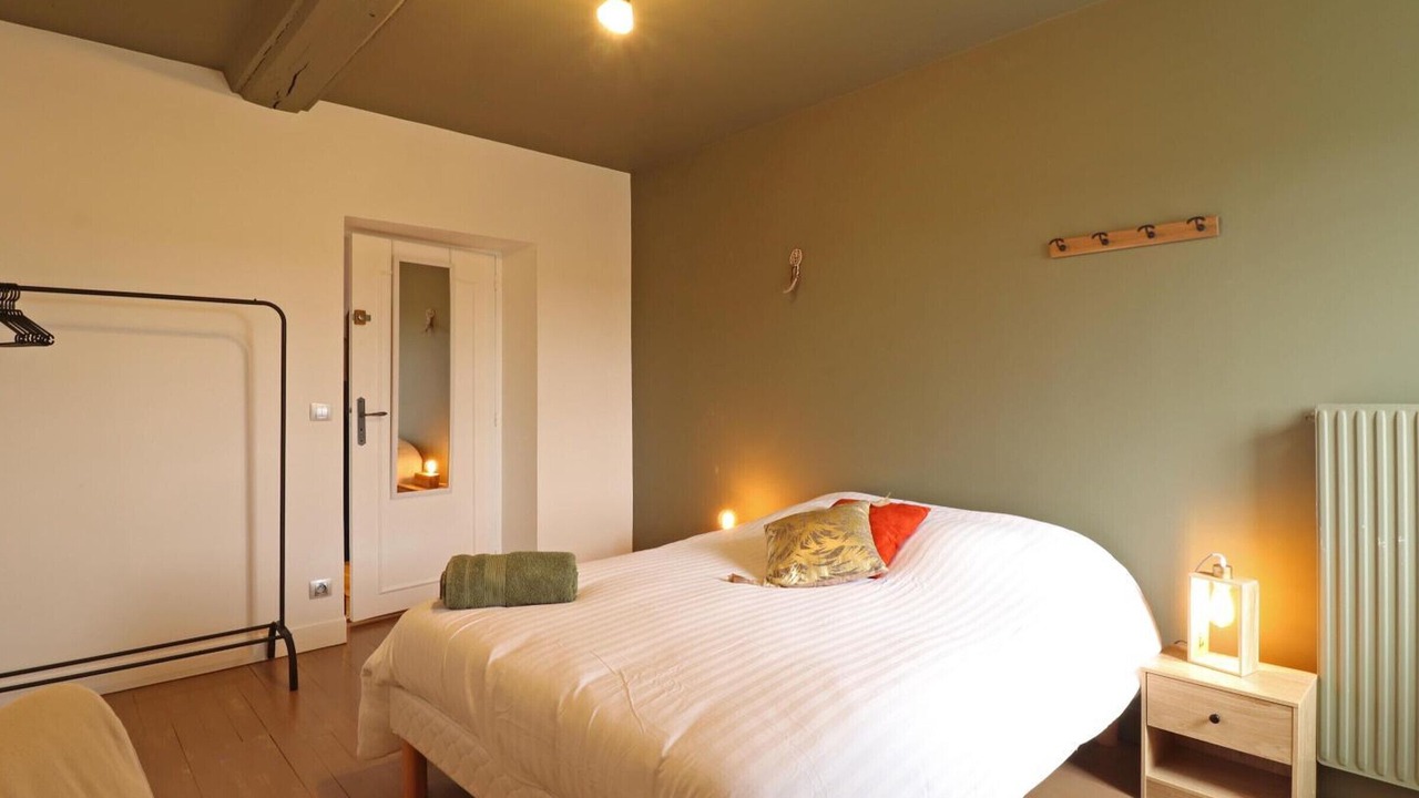 Photo of Others in Mace