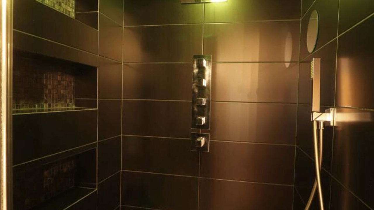 Photo of Bathroom in Mace