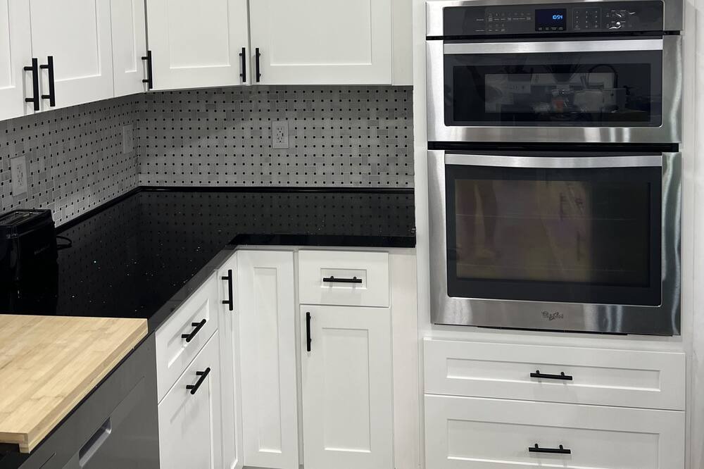 Photo of Kitchen in Biscayne Park