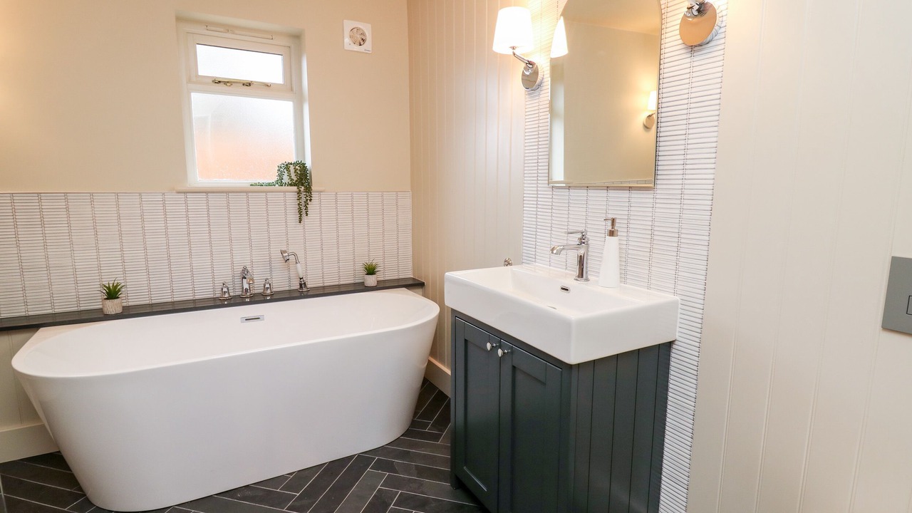 Photo of Others in Bow Street