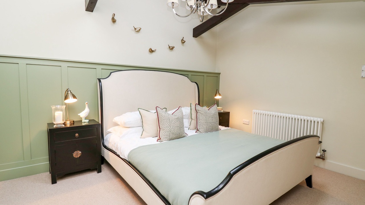 Photo of Others in Bow Street