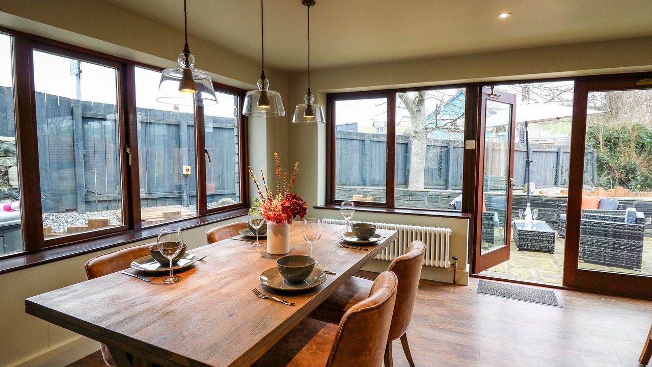 Photo of Others in Bow Street