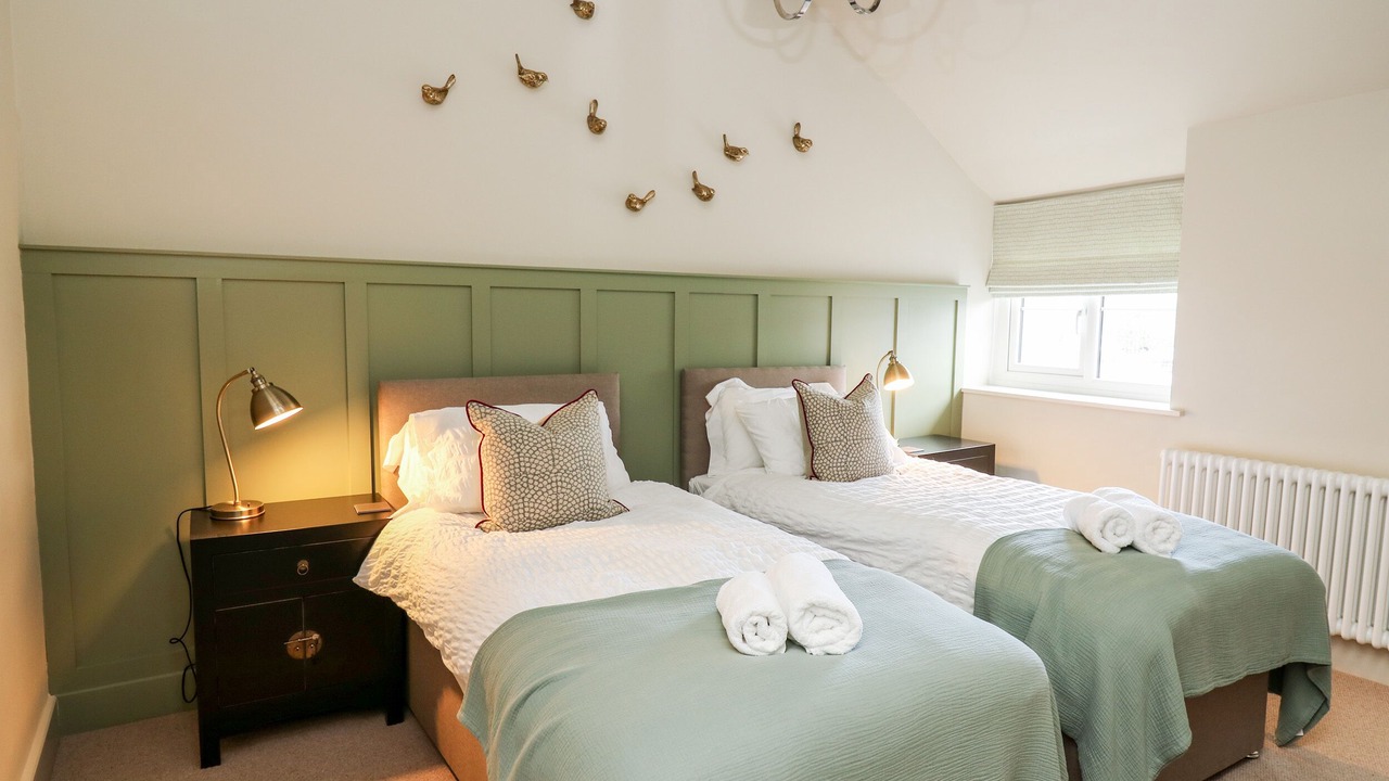 Photo of Others in Bow Street