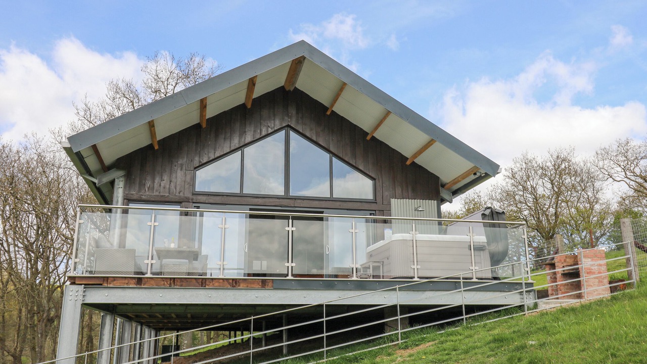 Photo of Outdoor in Kingswood