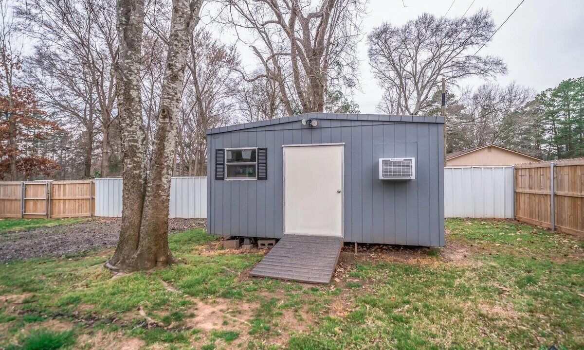 Photo of Outdoor in Longview