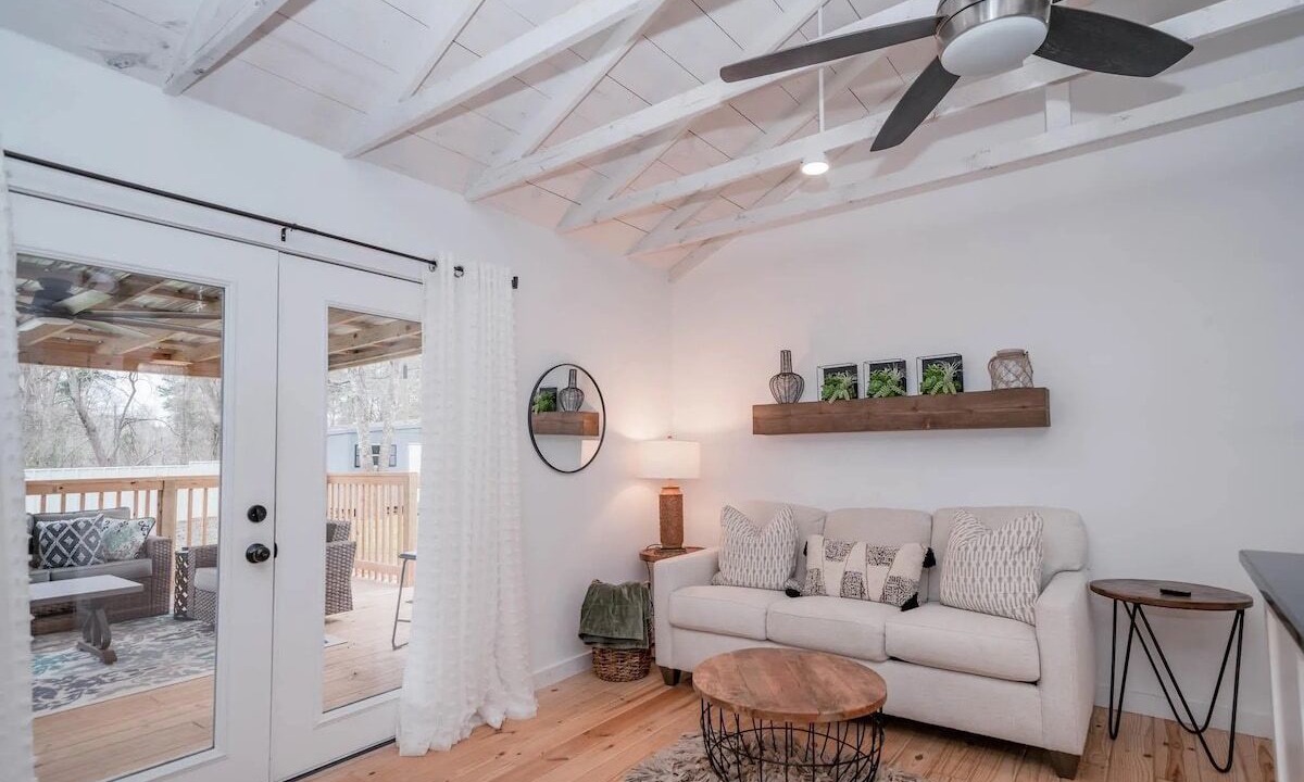 Photo of Livingroom in Longview