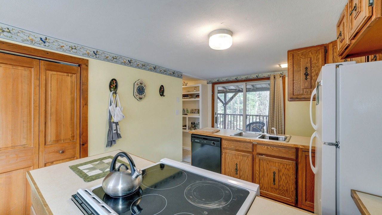 Photo of Others in Walton