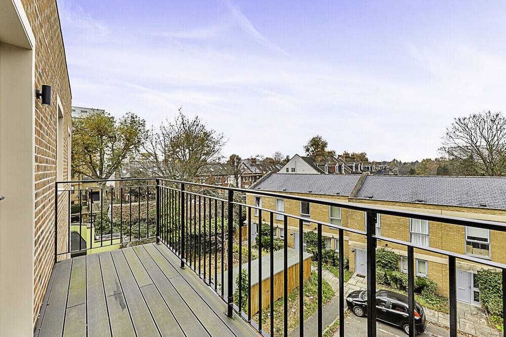 Photo of Outdoor in Turnham Green