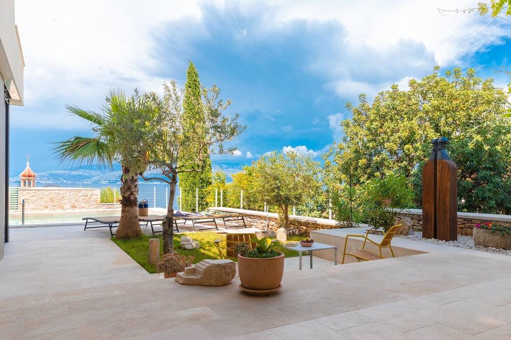 Photo of Patio Balcony in Cove Makarac (Milna)