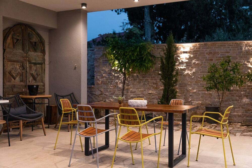 Photo of Outdoor in Cove Makarac (Milna)