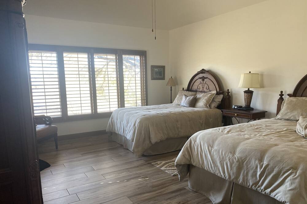 Photo of Bedroom in Barton Creek Lakeside