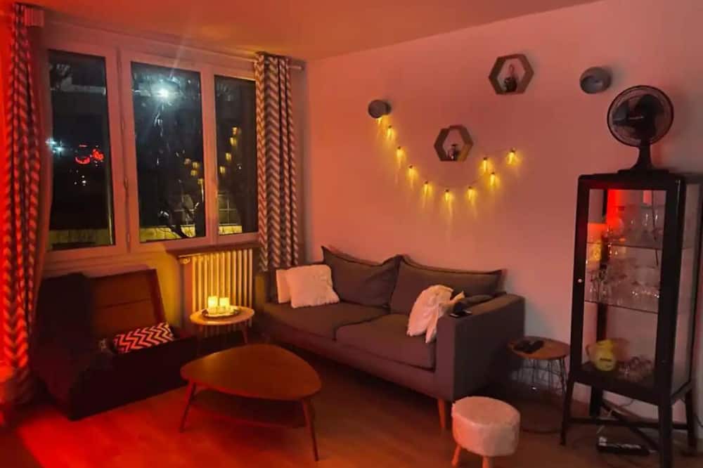 Photo of Others in Louis Bertrand-Mirabeau-Semard