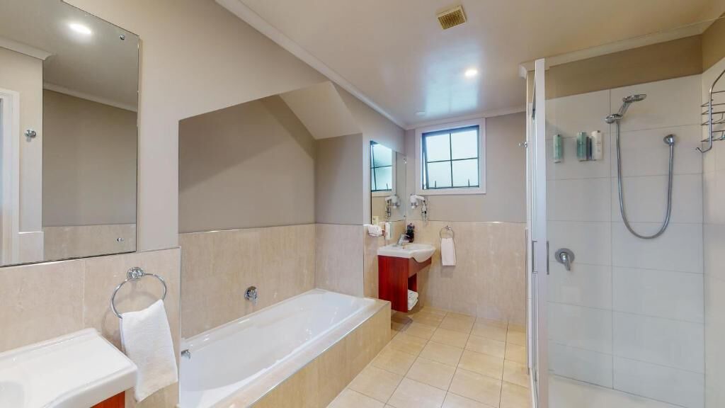 Photo of Others in Hamilton