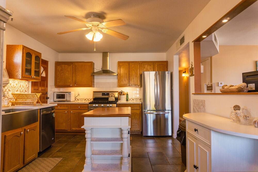 Photo of Kitchen in Alamogordo