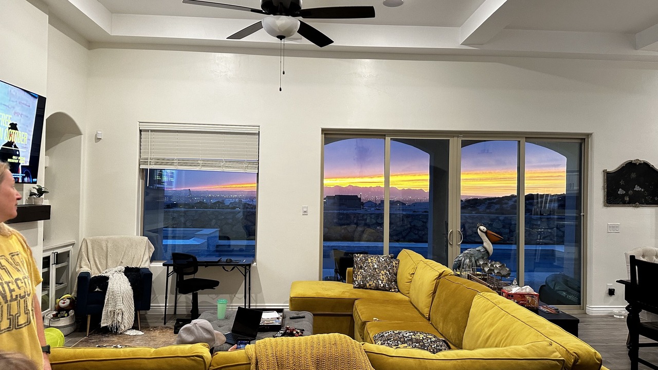 Photo of Livingroom in Biggs Field