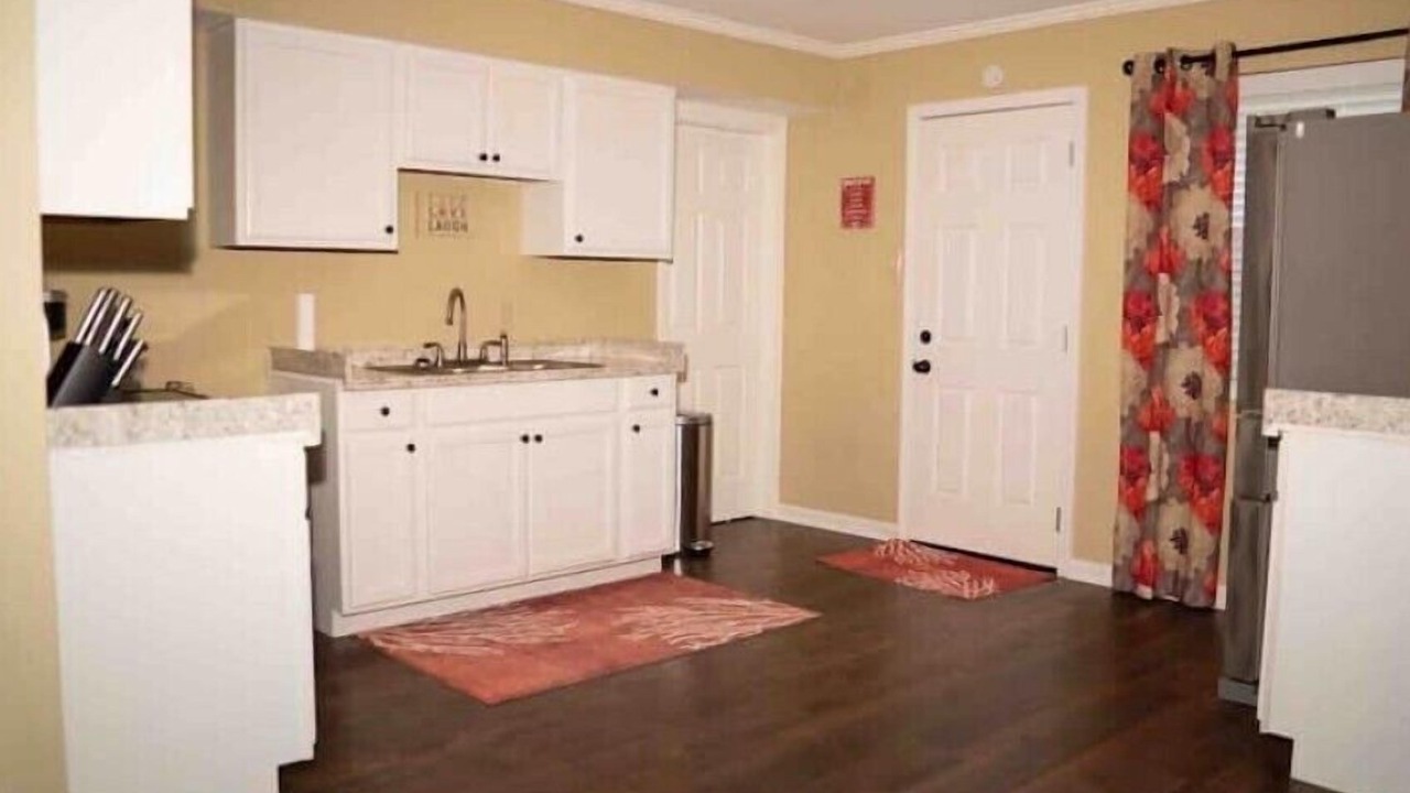 Photo of Kitchen in Luling
