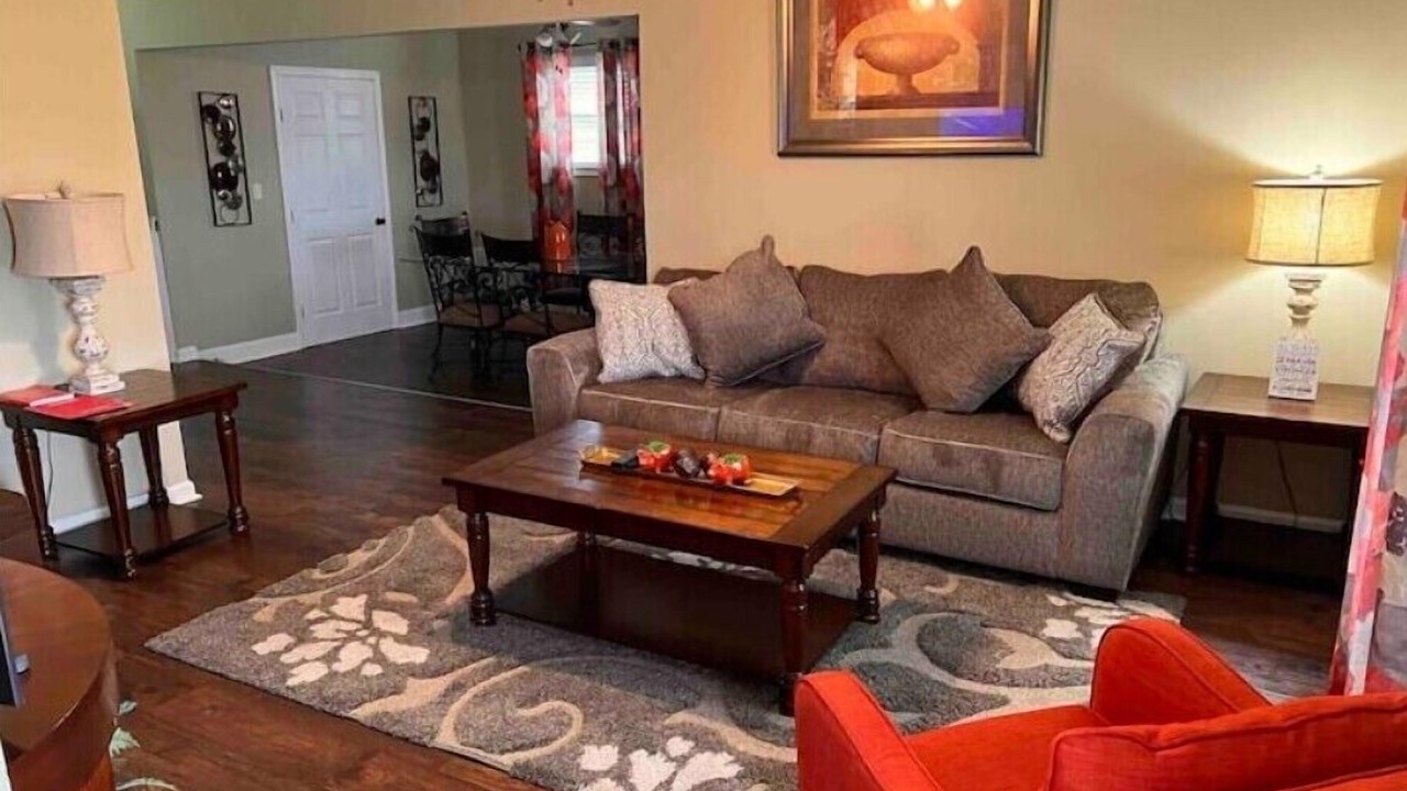 Photo of Livingroom in Luling