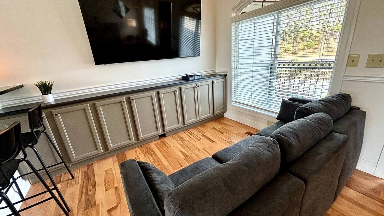 Photo of Livingroom in Wedowee