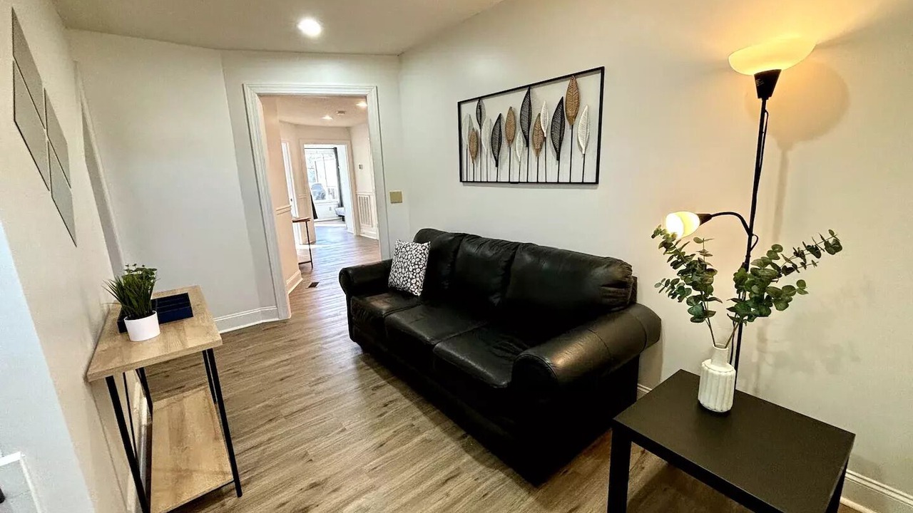 Photo of Livingroom in Wedowee