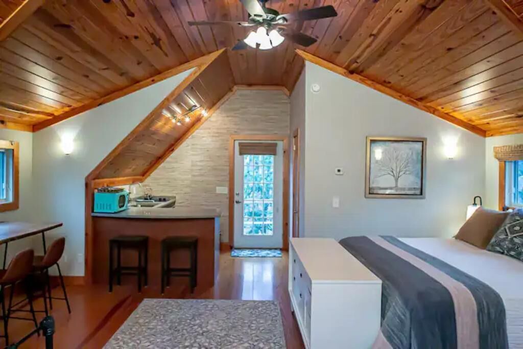 Photo of Bedroom in Shorewood-Tower Hills-Harbert
