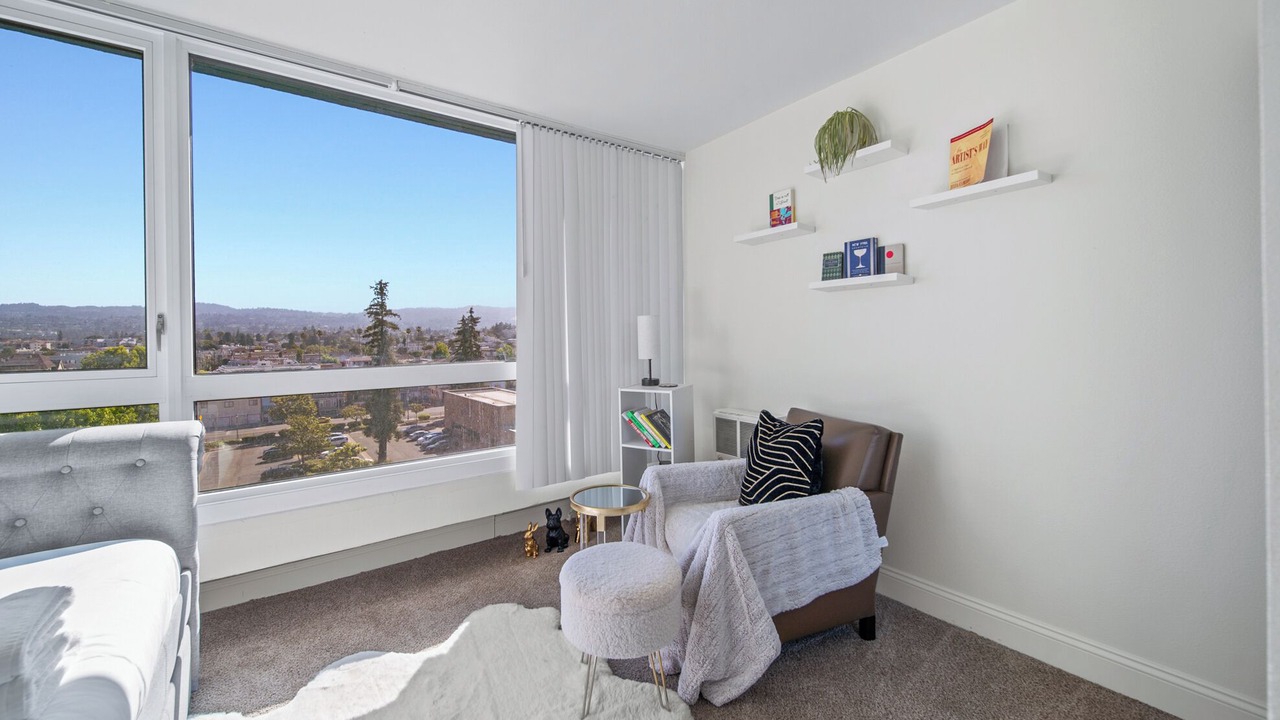 Photo of Others in Oakland