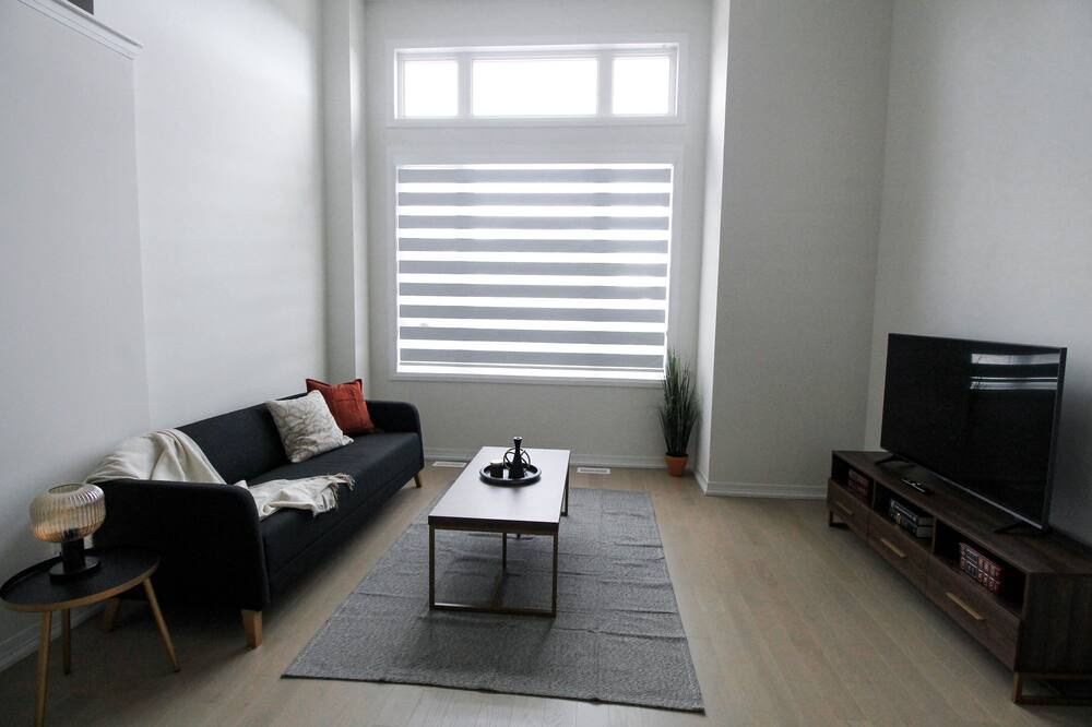 Photo of Livingroom in Cambridge
