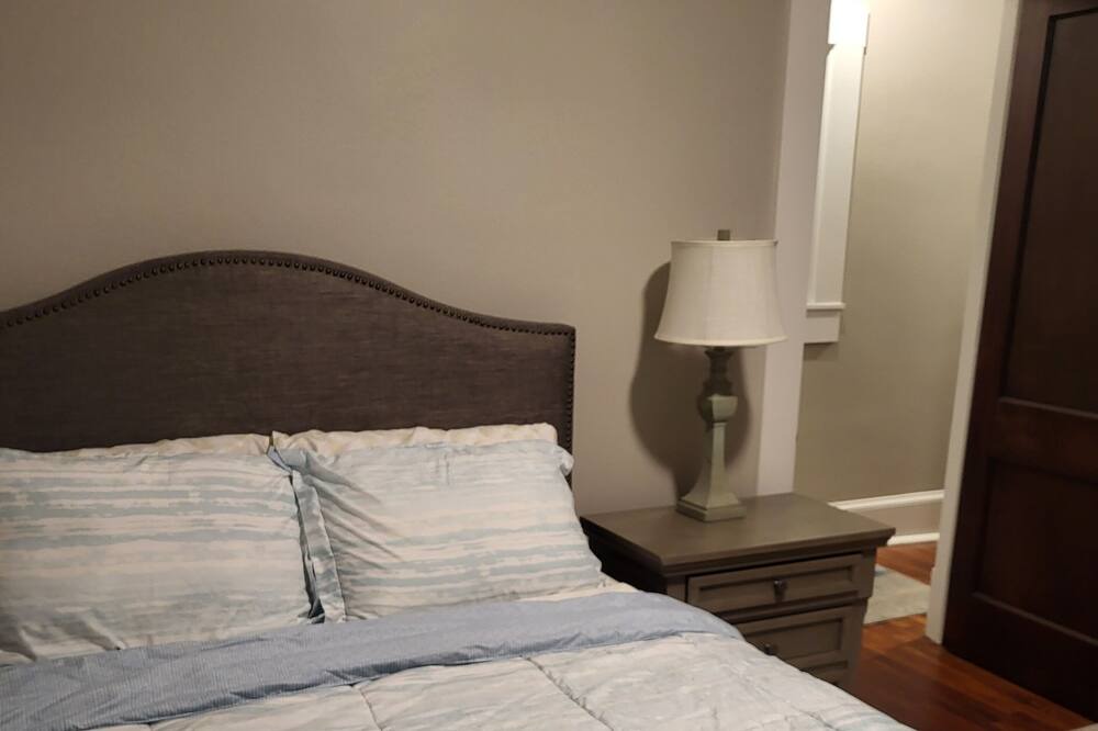 Photo of Bedroom in Richmond