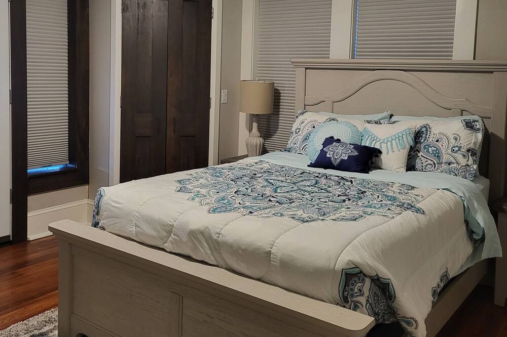 Photo of Bedroom in Richmond
